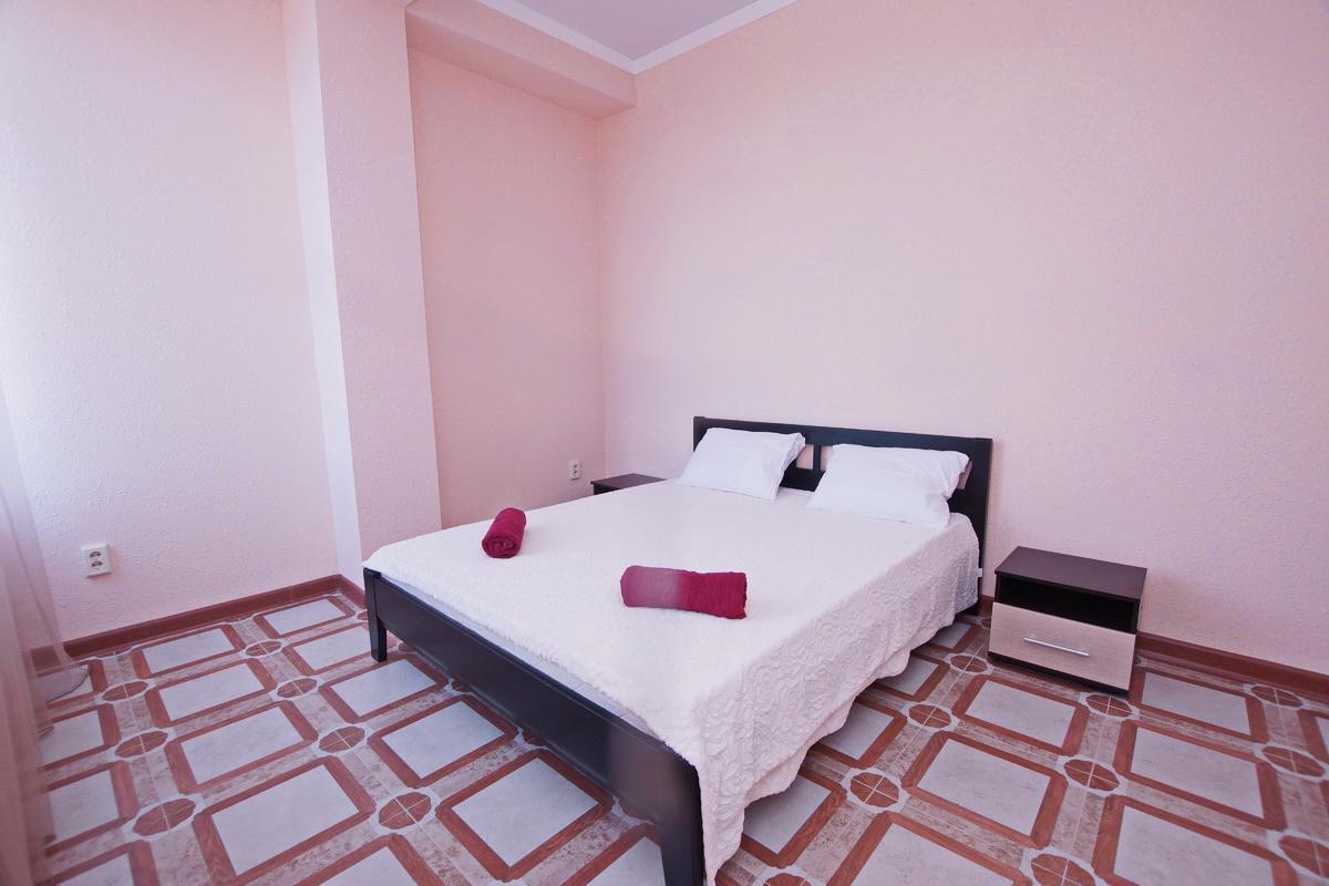 Guest House Belyi Lebed Sukhumi Eksteriør bilde